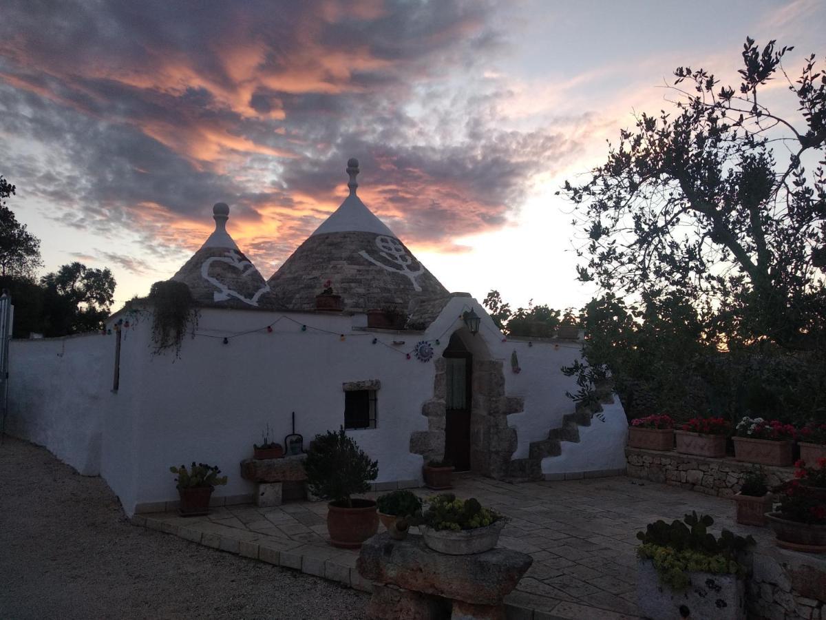 Piccolo Trullo Ostunese Le Jardin De Sophie' ออสตูนี ภายนอก รูปภาพ