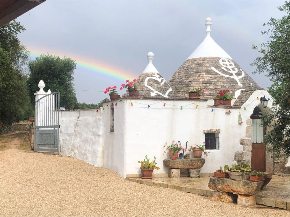 Piccolo Trullo Ostunese Le Jardin De Sophie' ออสตูนี ภายนอก รูปภาพ