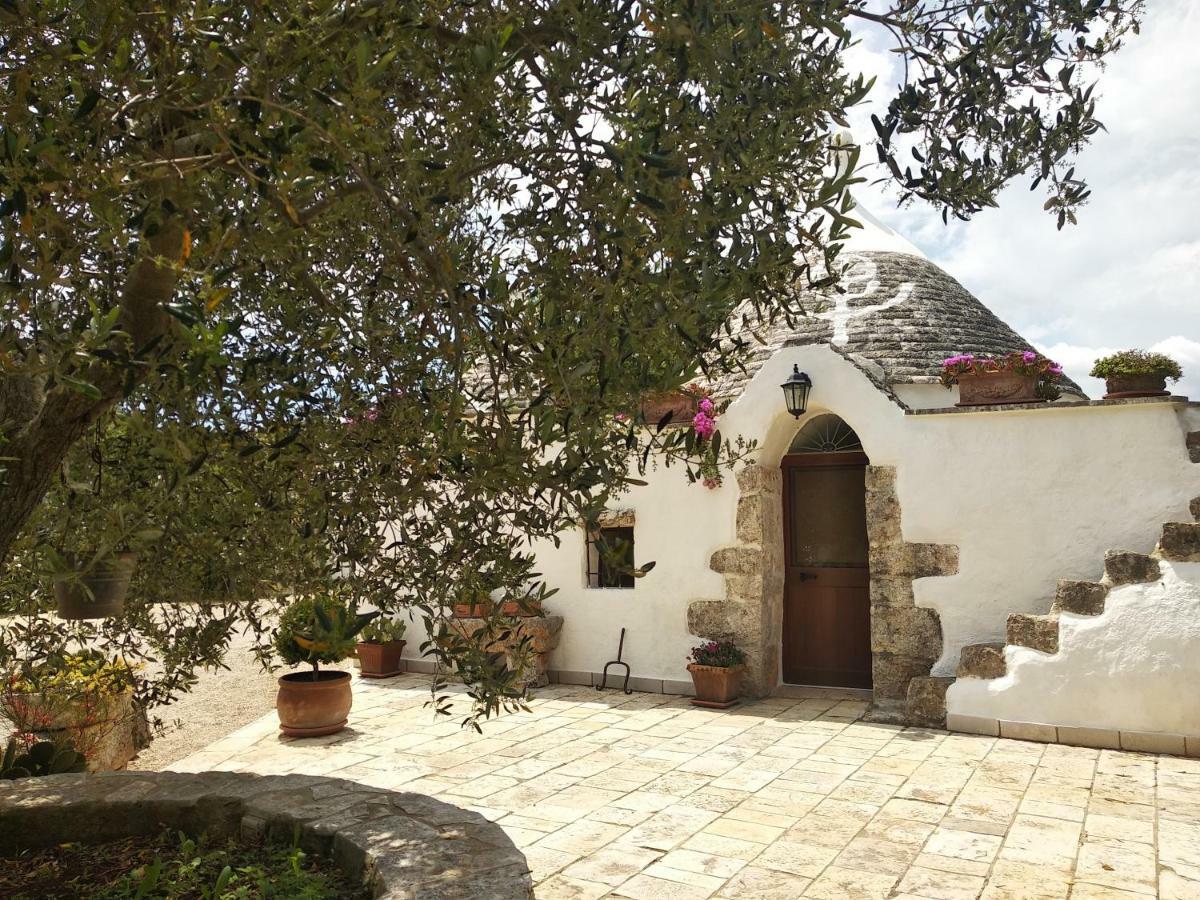 Piccolo Trullo Ostunese Le Jardin De Sophie' ออสตูนี ภายนอก รูปภาพ